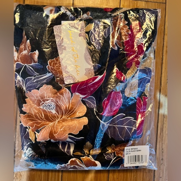 Band of the Free Lilou Black Floral Lace Slip Midi Skirt Size Small $78 MSRP NWT - Picture 8 of 9